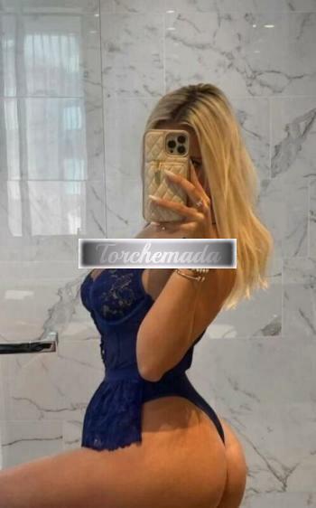 Girl Felina Coinvolgente  Caserta