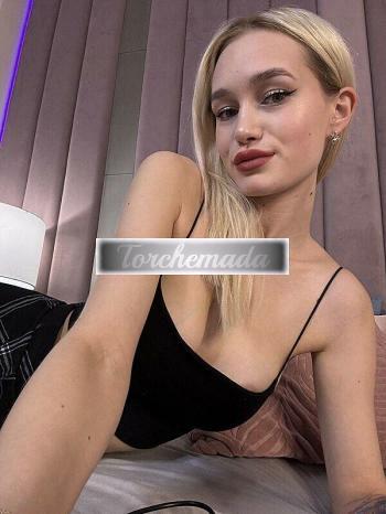 Girl Fragolina Birichina  Piacenza