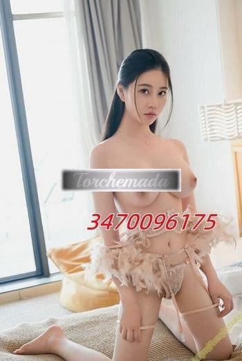 Girl Felina Girl  Modena