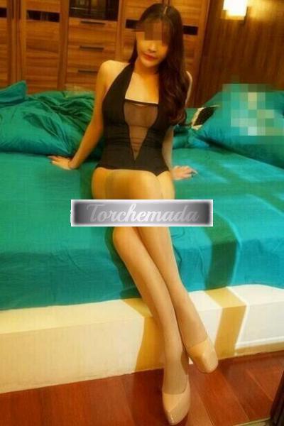 Girl Stupenda asiatica  Palermo