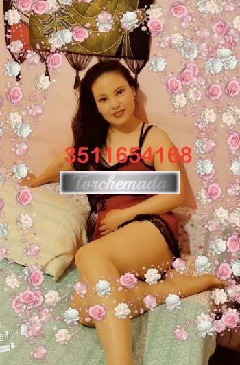 Girl Esplosiva Femmina  Torino