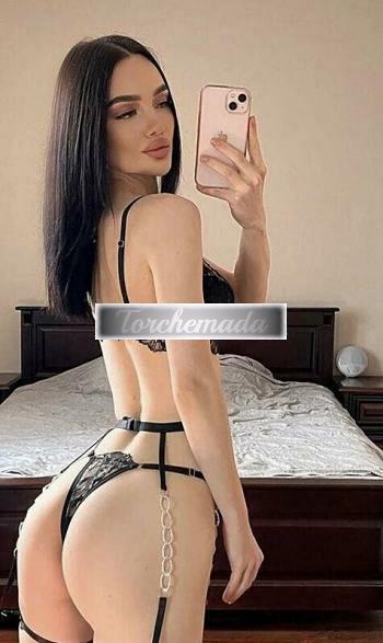 Girl Spettacolare Ragazza  Cremona