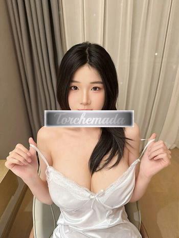 Girl Piccantissima Studentessa  Latina