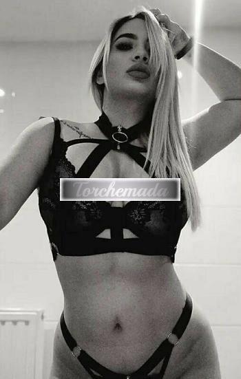 Girl Strepitosa Ragazza  Cuneo