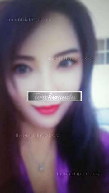 Girl Calda Maestra  Reggio Emilia