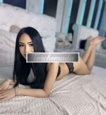 Girl Felina Bambola  Cremona