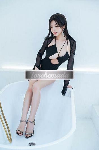 Girl Strepitosa Graziosa  Varese