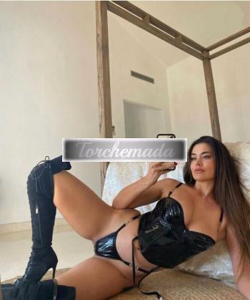 Girl Calda Femmina  Rimini