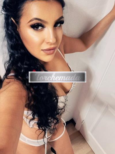 Girl Bellissima Bambola  Bolzano