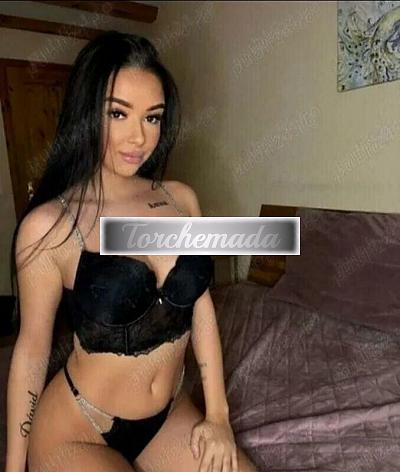 Girl Felina Femmina  Udine