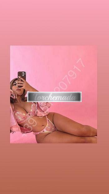 Girl Esplosiva Ragazza  Lucca