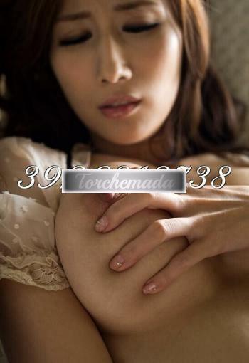 Girl Modella orientale per incontri raffinati  L'Aquila