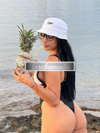 Girl Vogliosa Ragazza  Trieste