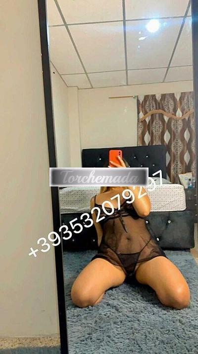 Girl Bambola latina  Ferrara