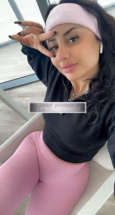 Girl Esplosiva Bambola  Lecce