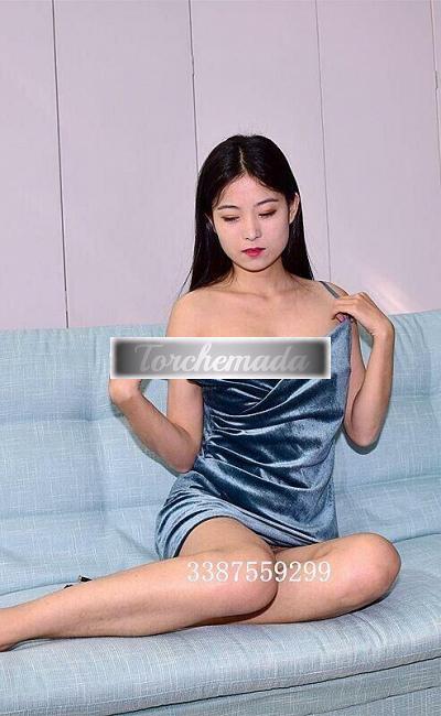 Girl Sexy Modella  Bergamo