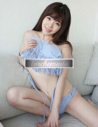 Girl Bucaiola orientale  Savona