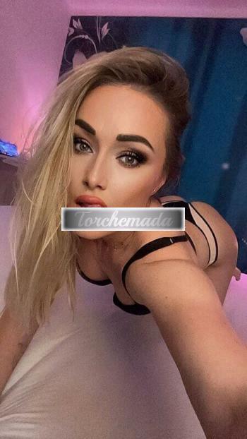 Girl Felina Bambola  Cremona