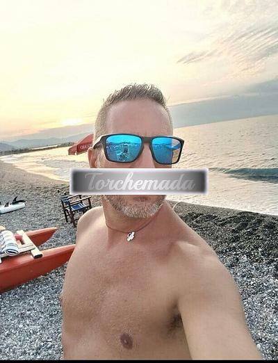 Girl Felina Esibizionista  Pavia