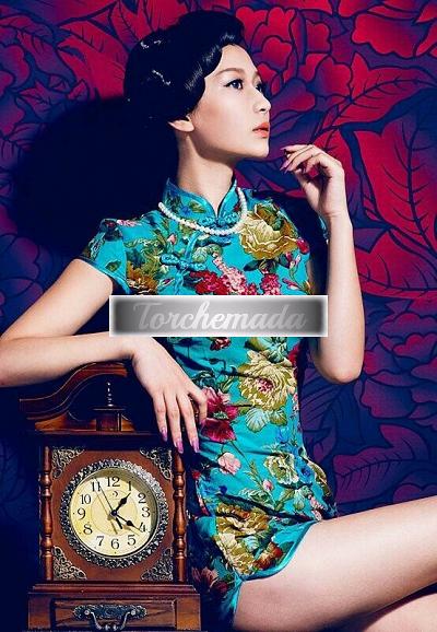 Girl Felina Bambola  Venezia