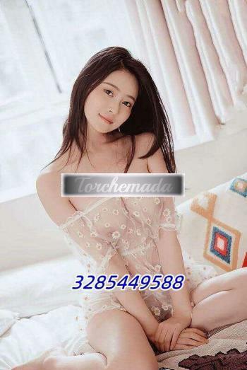 Girl Esplosiva Femmina  Alessandria