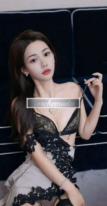 Girl Vittoria  Torino