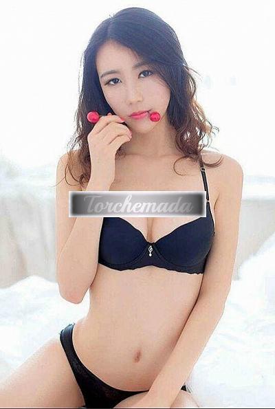 Girl Calda Attrice  Bari