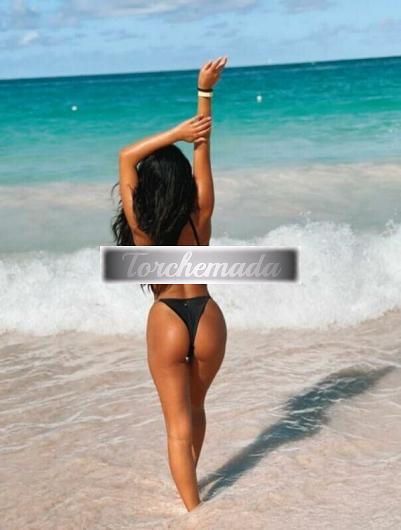 Girl Lato B spettacolare  Teramo