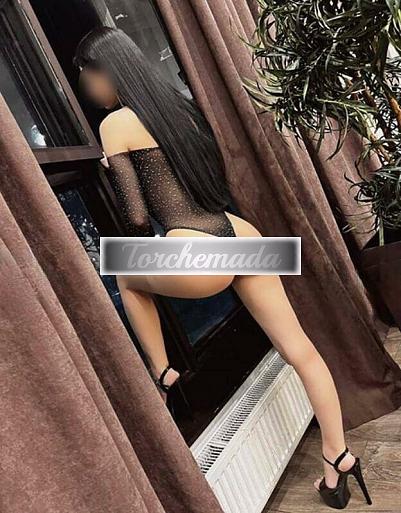 Girl Lato B Sodo  Bologna