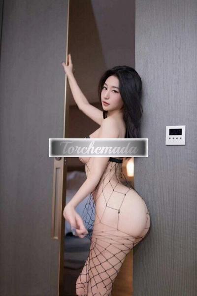 Girl Ti piacciono le troie orientali ?  Asti