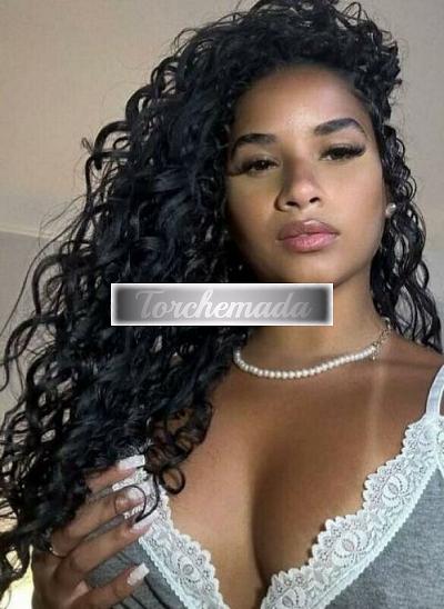 Girl Vogliosa Coinvolgente  Lecce