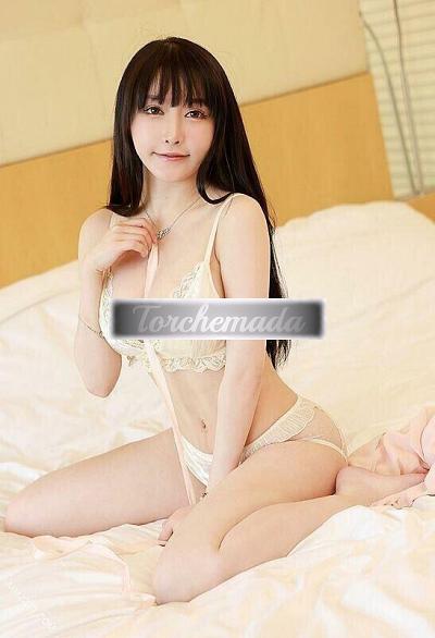 Girl Felina Bambola  Latina