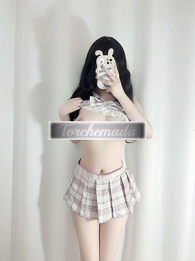 Girl Felina Amabile  Siena