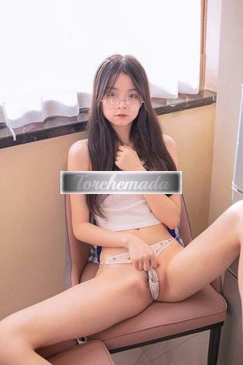 Girl Felina Esibizionista  Cremona