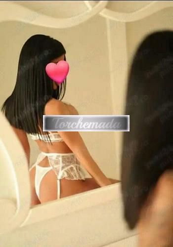 Girl Felina Modella  Lucca