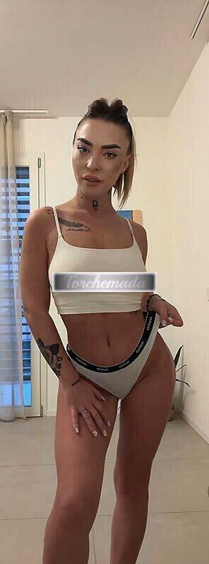 Girl Calda Studentessa  Como