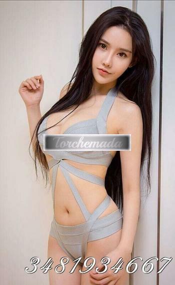 Girl Felina Amabile  Modena