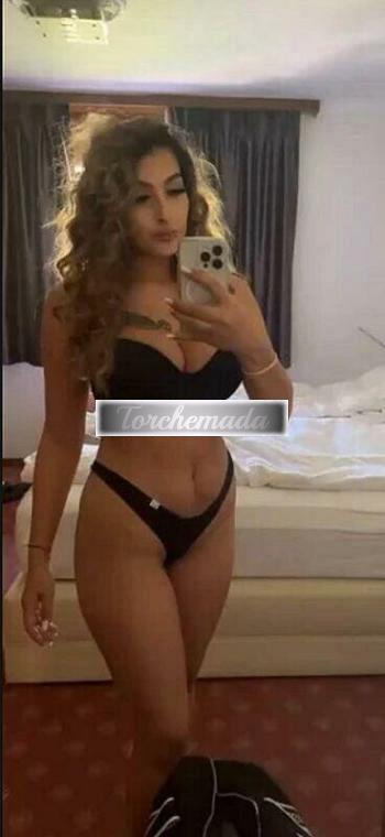 Girl Eleganza Sensuale  Macerata