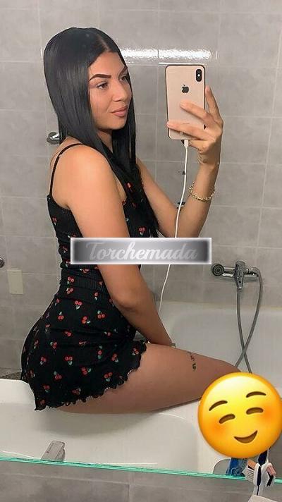 Girl Bellezza e passione per te  Lucca