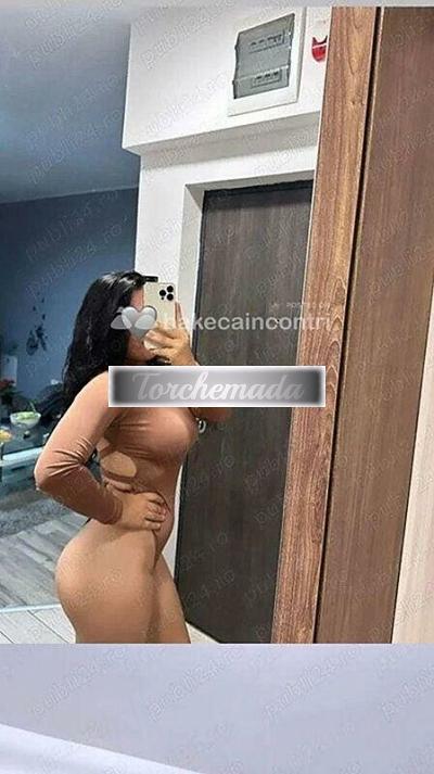 Girl Spettacolare Esibizionista  Milano