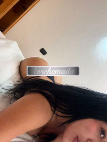 Girl Bellissima Femmina  Como