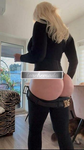 Girl Evelyn  Taranto