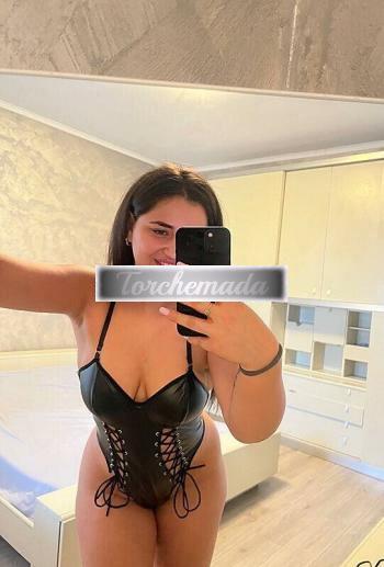Girl Calda Femmina  Bolzano