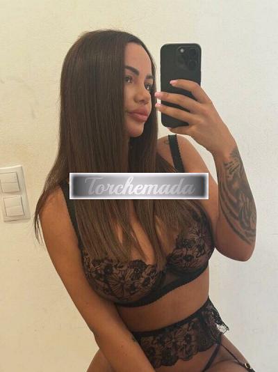 Girl Strepitosa Femmina  Brescia