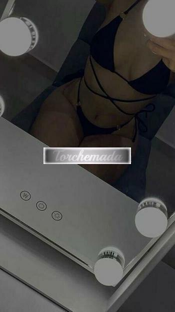 Girl Vogliosa Coinvolgente  Lecce