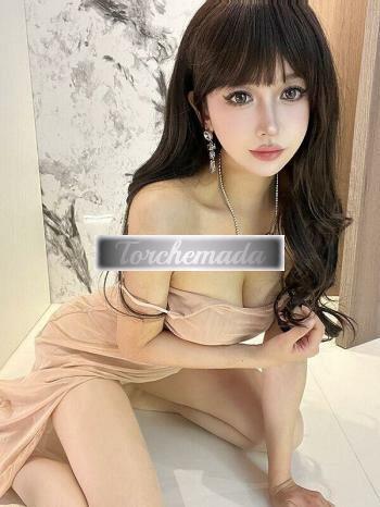 Girl Piccantissima Femmina  Lucca