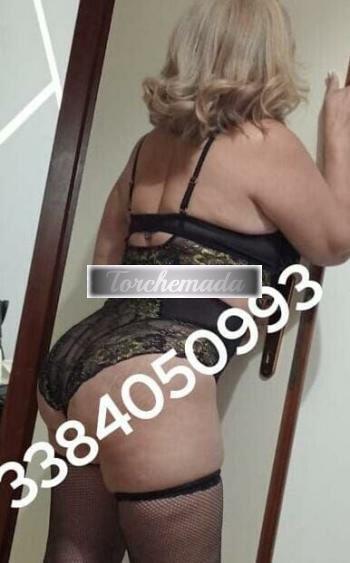 Girl Manuela  Ancona