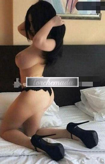 Girl Felina Amabile  Brindisi
