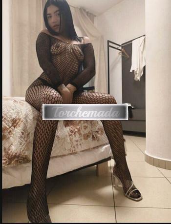 Girl Strepitosa Studentessa  Latina