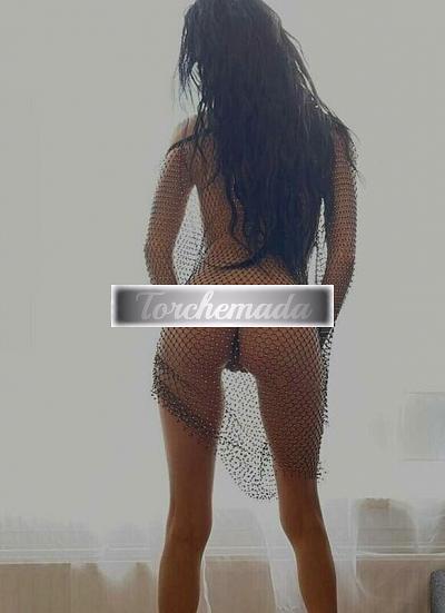 Girl Strepitosa Esibizionista  Latina